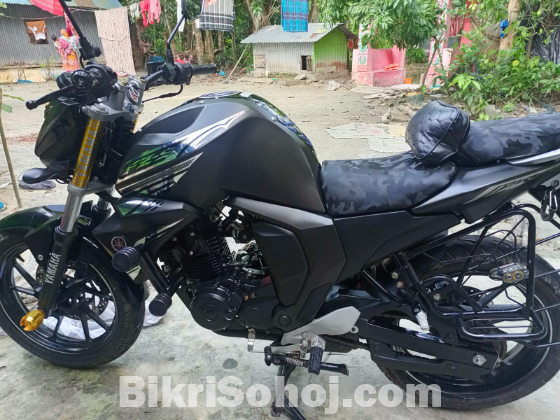Yamaha Fzs v2